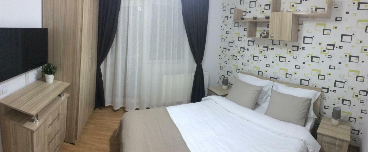 Apartament Toamnei Risnov Exterior photo